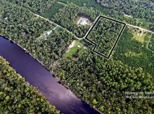 123 NE Holly Rd, Branford, FL 32008