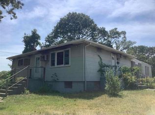 64 W Yaphank Rd, Medford, NY 11763