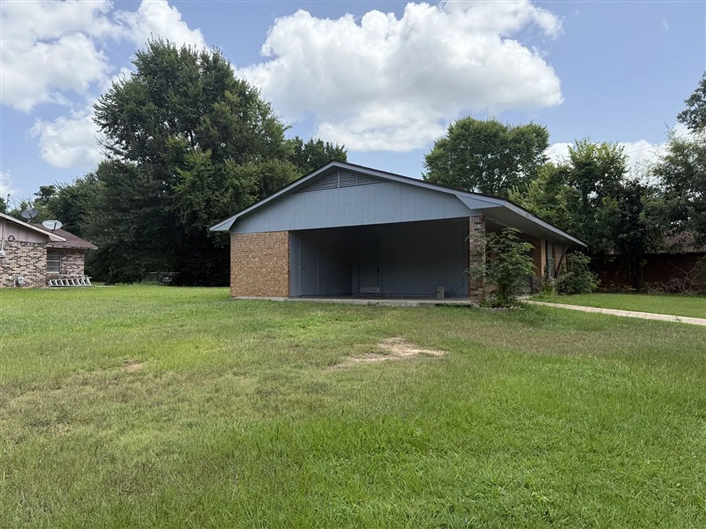 **Updated 3-Bedroom Home for Rent Coushatta, Louisiana (Red River Parish)** — Photo 3