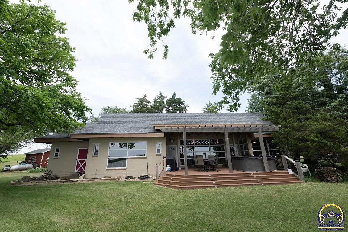 110 Kahola Rd, Council Grove, KS 66846 MLS 229845 Zillow