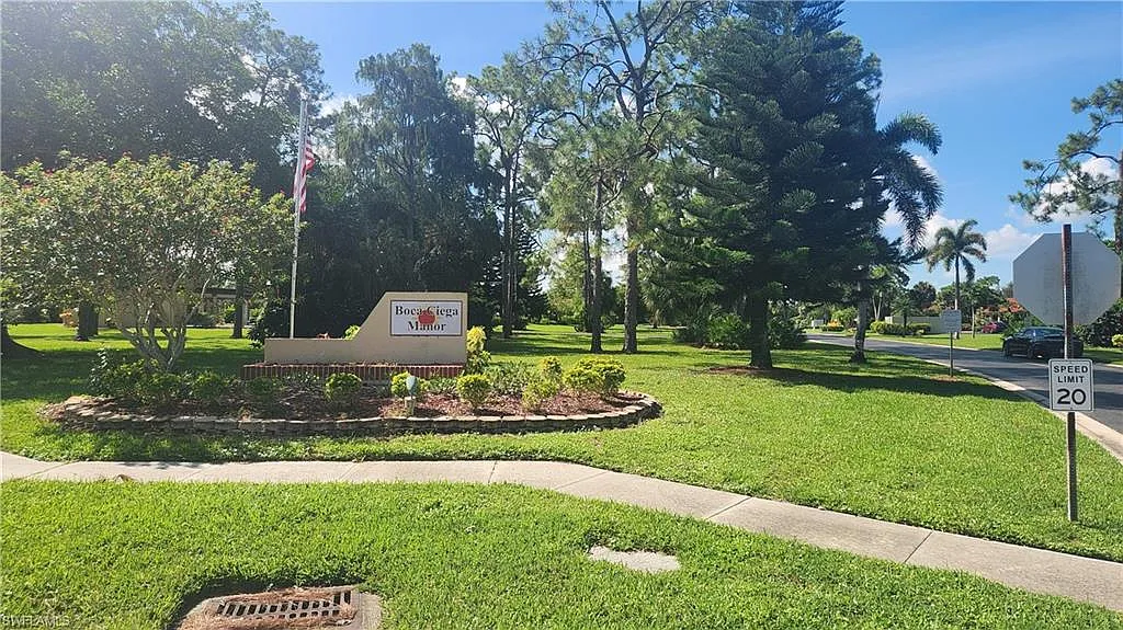 2 bed, 2.0 bath, 983 sqft, $1,800 — Photo 4