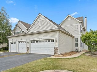 1025 Hampton Ln, Yorkville, IL 60560
