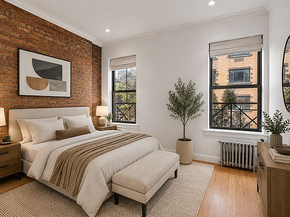 4th image of 262 Elizabeth St APT 2