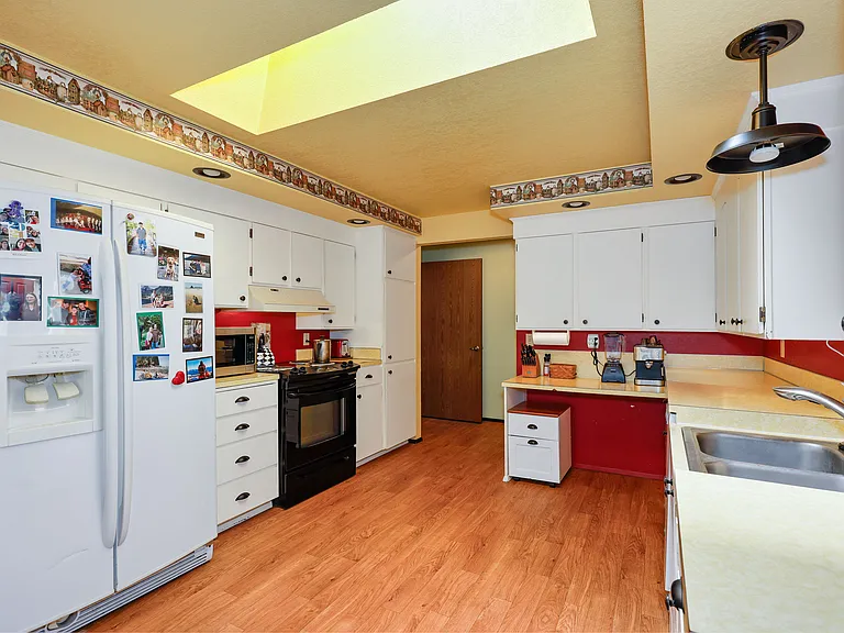 21988 Urdahl Rd NW — Photo 7