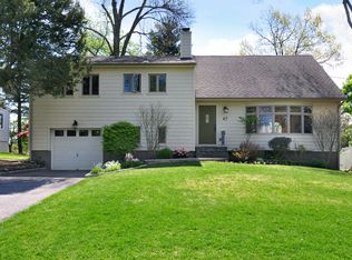 47 Edgewood Rd, Hartsdale, NY 10530