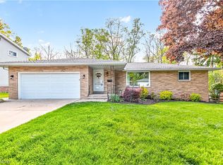 7704 Cecelia Dr, Parma, OH 44134
