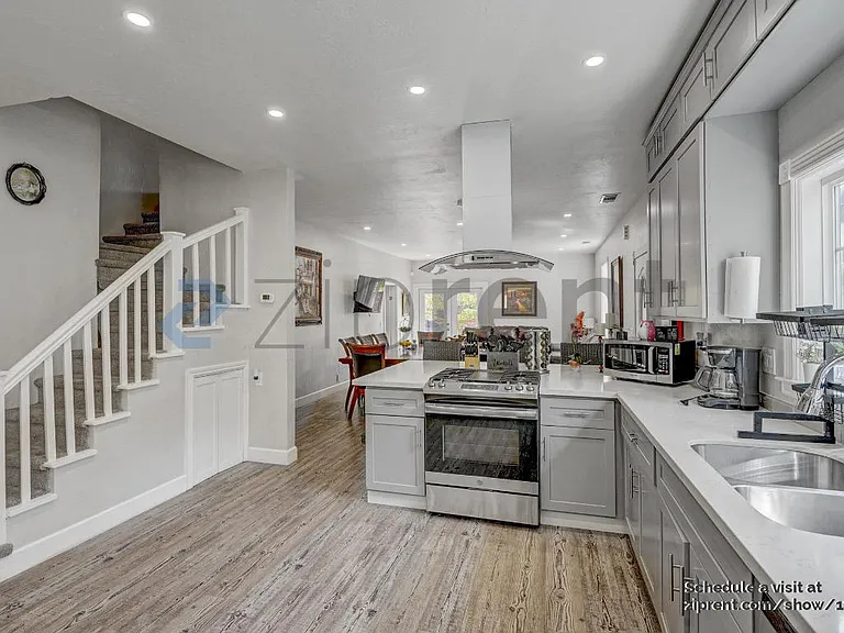 785 Brush Creek Ln — Photo 6