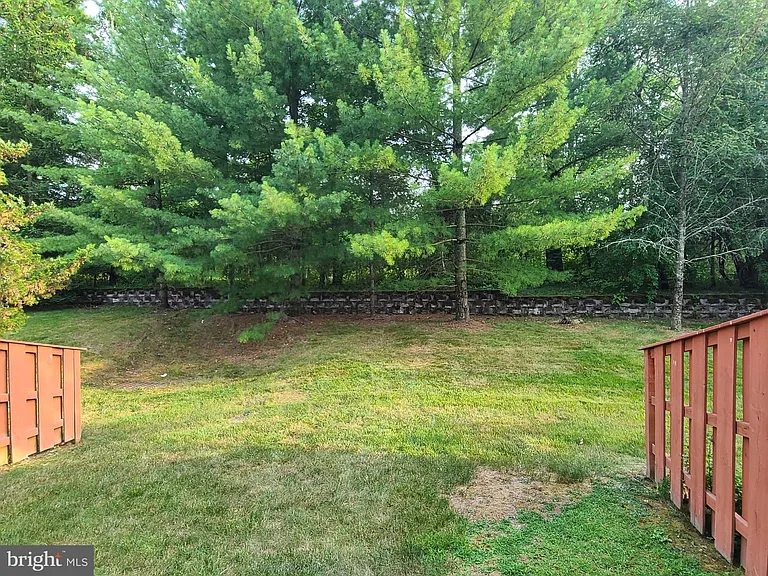 16 Scarlet Oak Dr — Photo 28