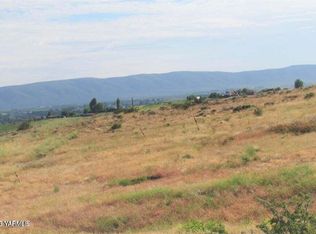 906 Camelot Way, Yakima, WA