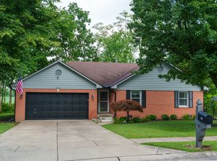 456 Old Hickory Ln, Greenwood, IN 46142