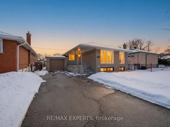 359 The Westway, Toronto, ON M9R 1H1
