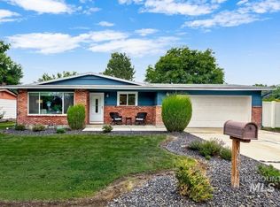 1970 N Middlefield Rd, Boise, ID 83704