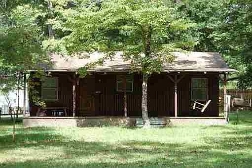 1st image of 920 Twin Cedar Dr