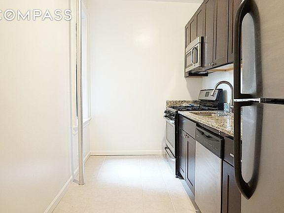 5th image of 3242 33rd St APT C7