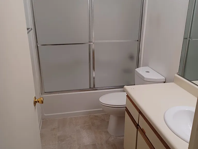 1256 Stanhope Ln #155 — Photo 3