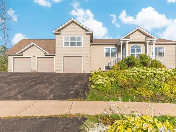 69 Whisperwood Dr, Moncton, NB E1G 0P7