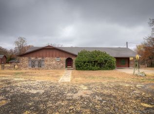 76 Windy Crest Rd, Sand Springs, OK 74063