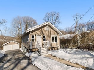 61 High St, North Tarrytown, NY