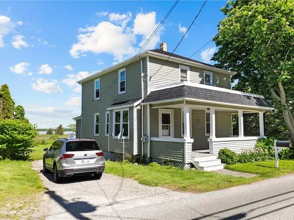 1042 Anthony Rd, Portsmouth, RI 02871