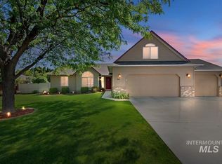 54 N Poplar Forest Pl, Nampa, ID 83651