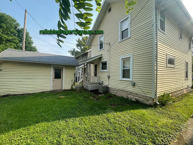 1906 Riedmiller Ave — Photo 10