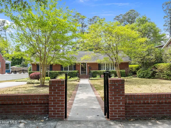 202 Colonial Drive, Wilmington, NC 28403