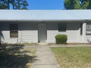 530 S Orange Edwards Blvd APT B, Kingsland, GA 31548