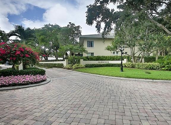 2nd image of 5809 Glencove Dr APT 902
