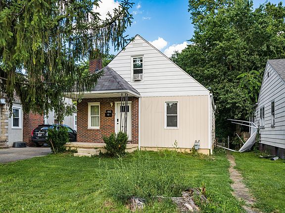 3rd image of 662 S Napoleon Ave