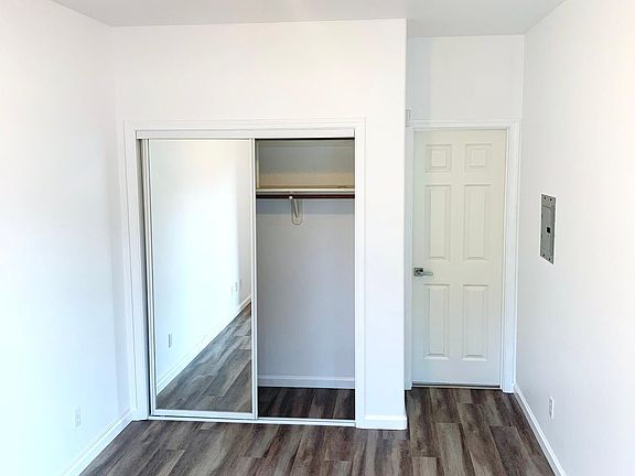 3rd image of 466 Gaven St #1