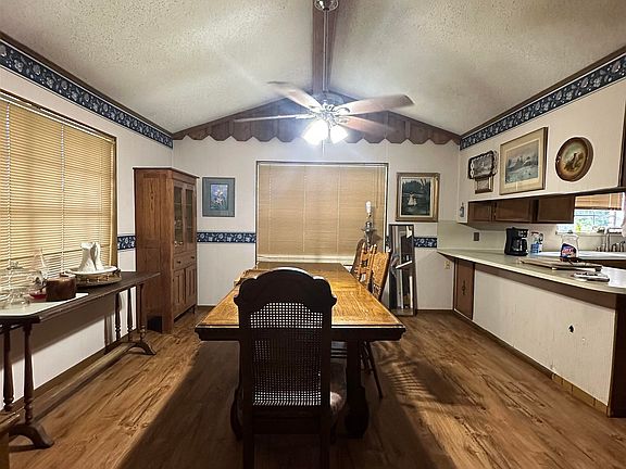 5th image of 4515 Gager Ave