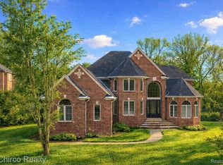 755 Majestic, Rochester Hills, MI 48306