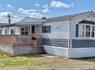 5 Susan St, Beacon Falls, CT 06403