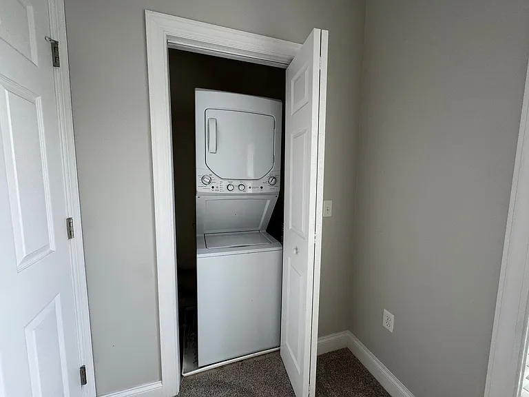 111 Butler Dr — Photo 30