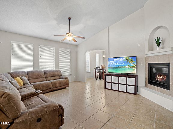 4th image of 12505 Gus Salcido Ln