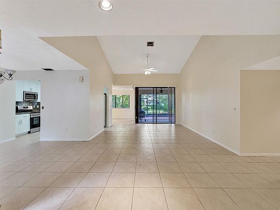 4th image of 344 NW 97Th Avenue #344