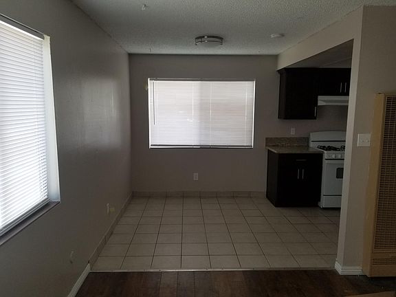 5th image of 12247 Grevillea Ave APT D