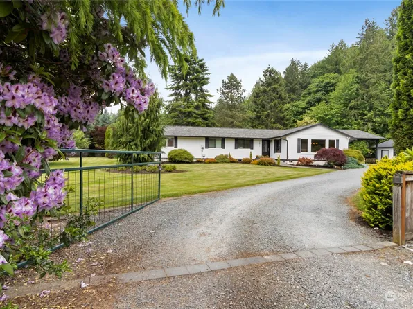 17911 213th Ave E, Orting, WA 98360