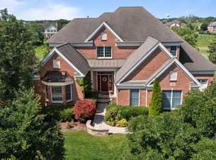 15 Eagle Ridge Dr, Hawthorn Woods, IL 60047