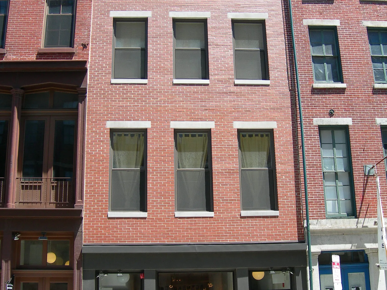 1 bed, 700 sqft, $1,745 — Photo 3