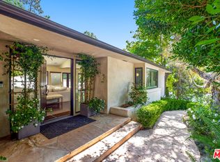 9520 Dalegrove Dr, Beverly Hills, CA 90210