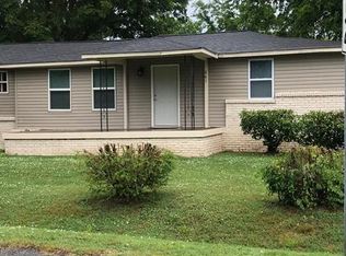 661 Lincoln Dr, Gallatin, TN 37066