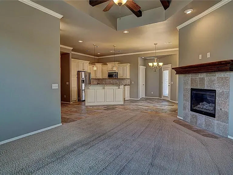 19124 Cottonwood Ct — Photo 11