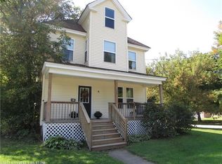125 Elm St, Newport, ME 04953