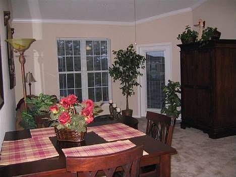 3rd image of 10108 Courtney Palms Blvd