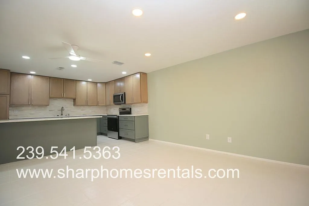6124 Principia Dr #3 — Photo 4