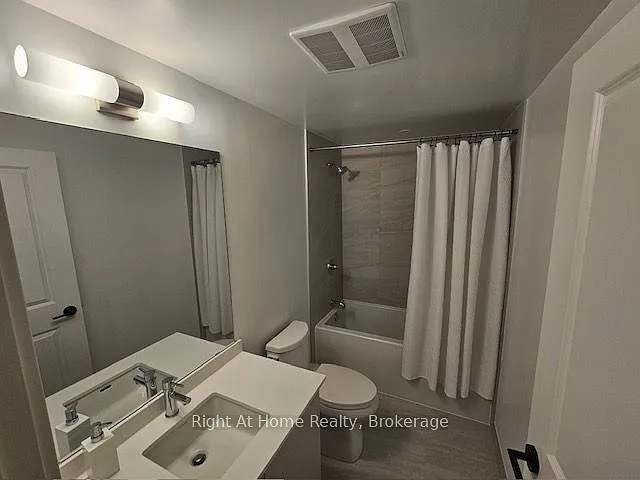 2075 Lakeshore Rd #810 — Photo 8