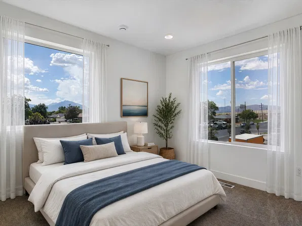 Madison Park Townhomes
