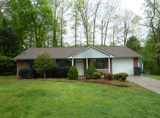 11300 Wrens Nest Ln, Knoxville, TN 37932