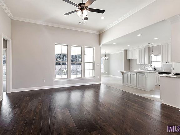 2nd image of 10384 Grand Plaza Dr